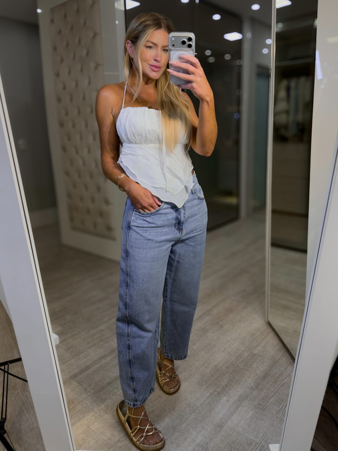 Calça jeans ballon recortes Karen Calça jeans ballon recortes Karen