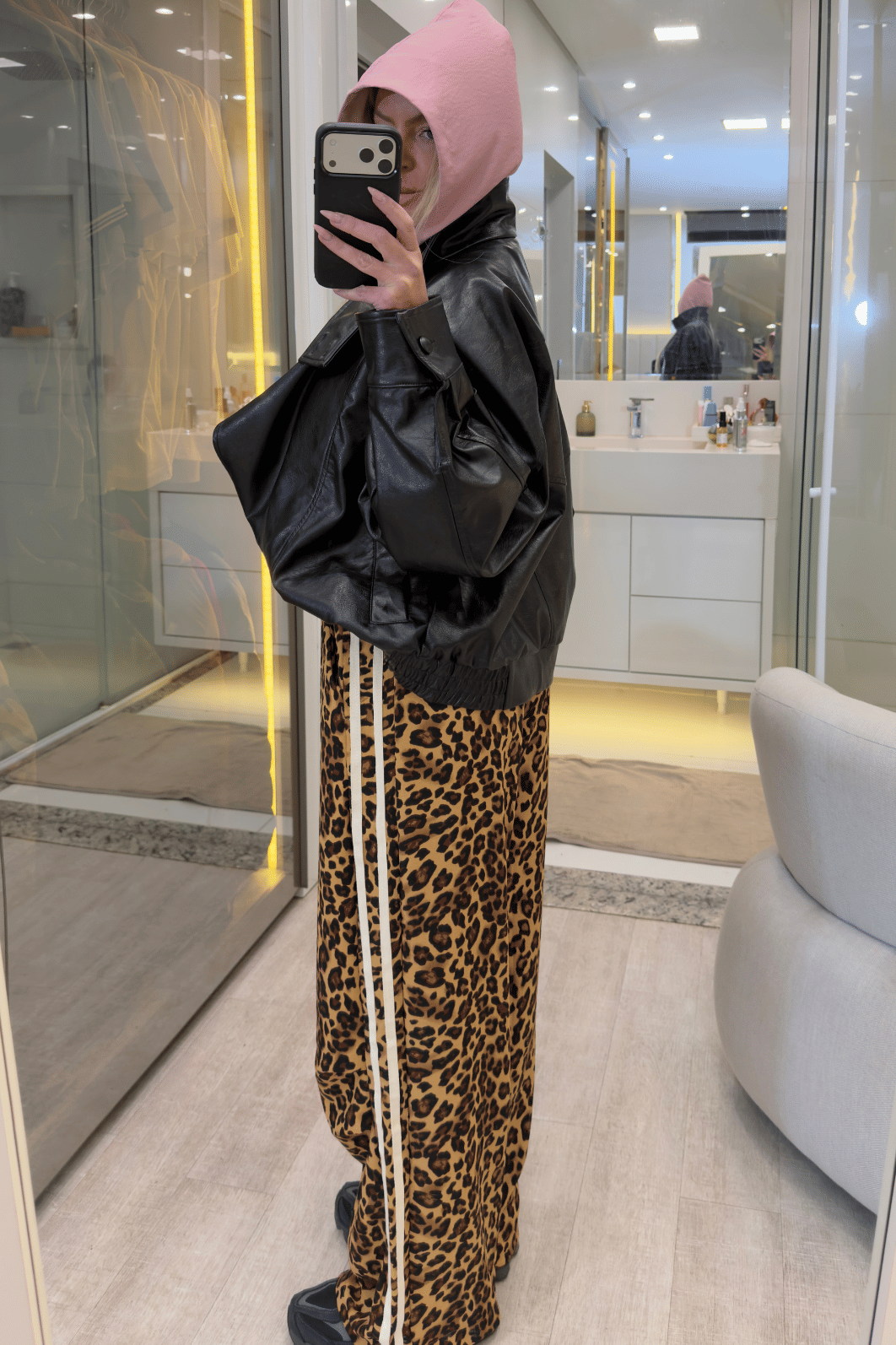 Calça track pants ONÇA com listras Calça track pants ONÇA com listras