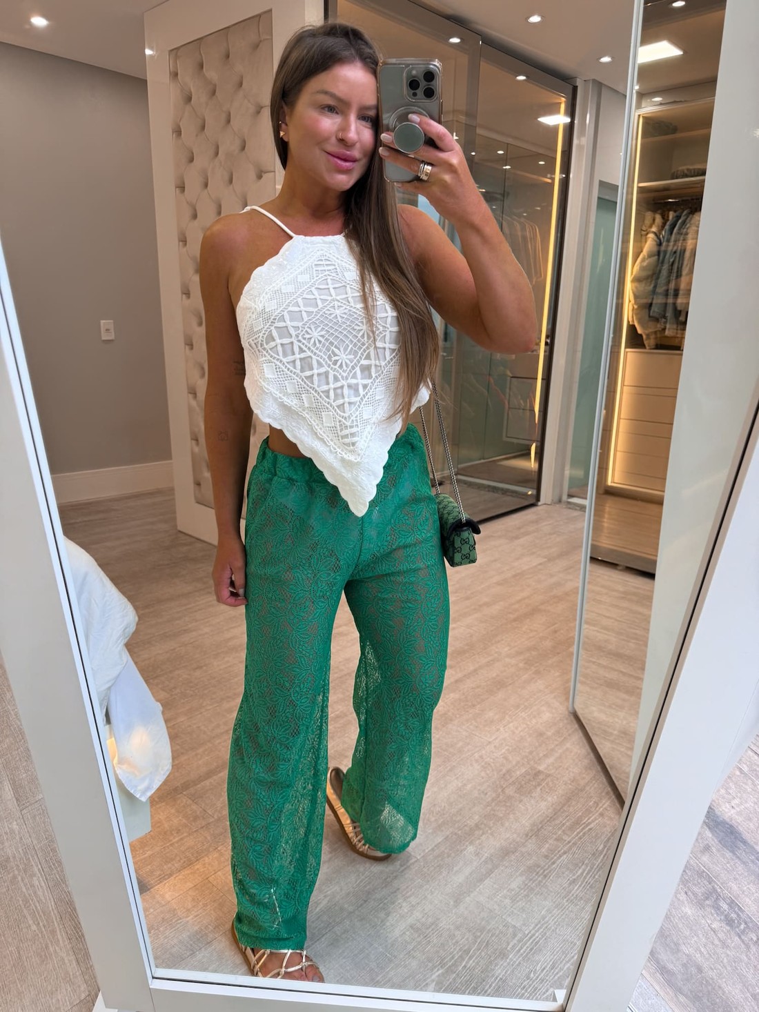 Cropped de ponta bordado Cropped de ponta bordado