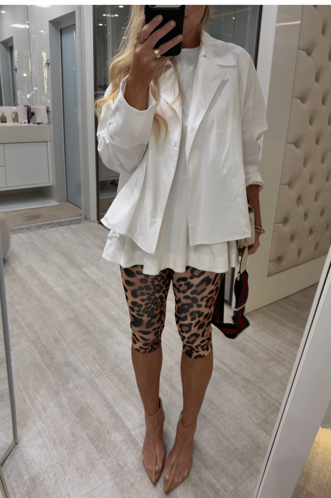 Calça Capri em Onça Calça Capri em Onça