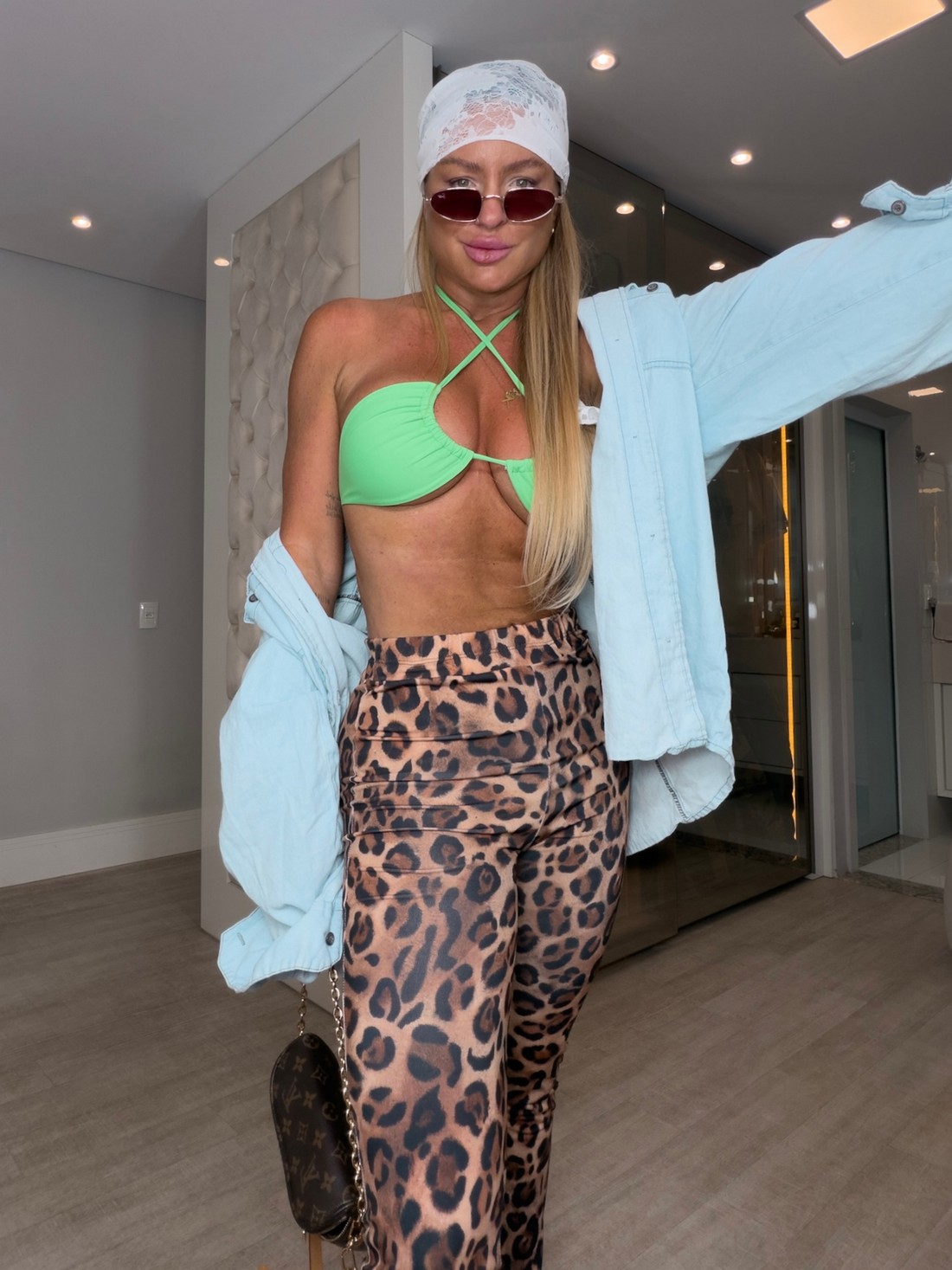 Camisa jeans alongada Dimitre Camisa jeans alongada Dimitre