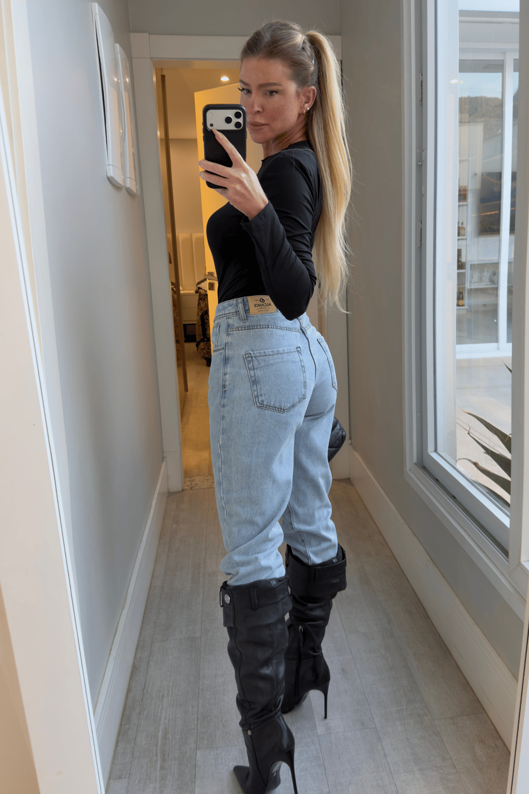 Calça jeans mom Adriana Calça jeans mom Adriana