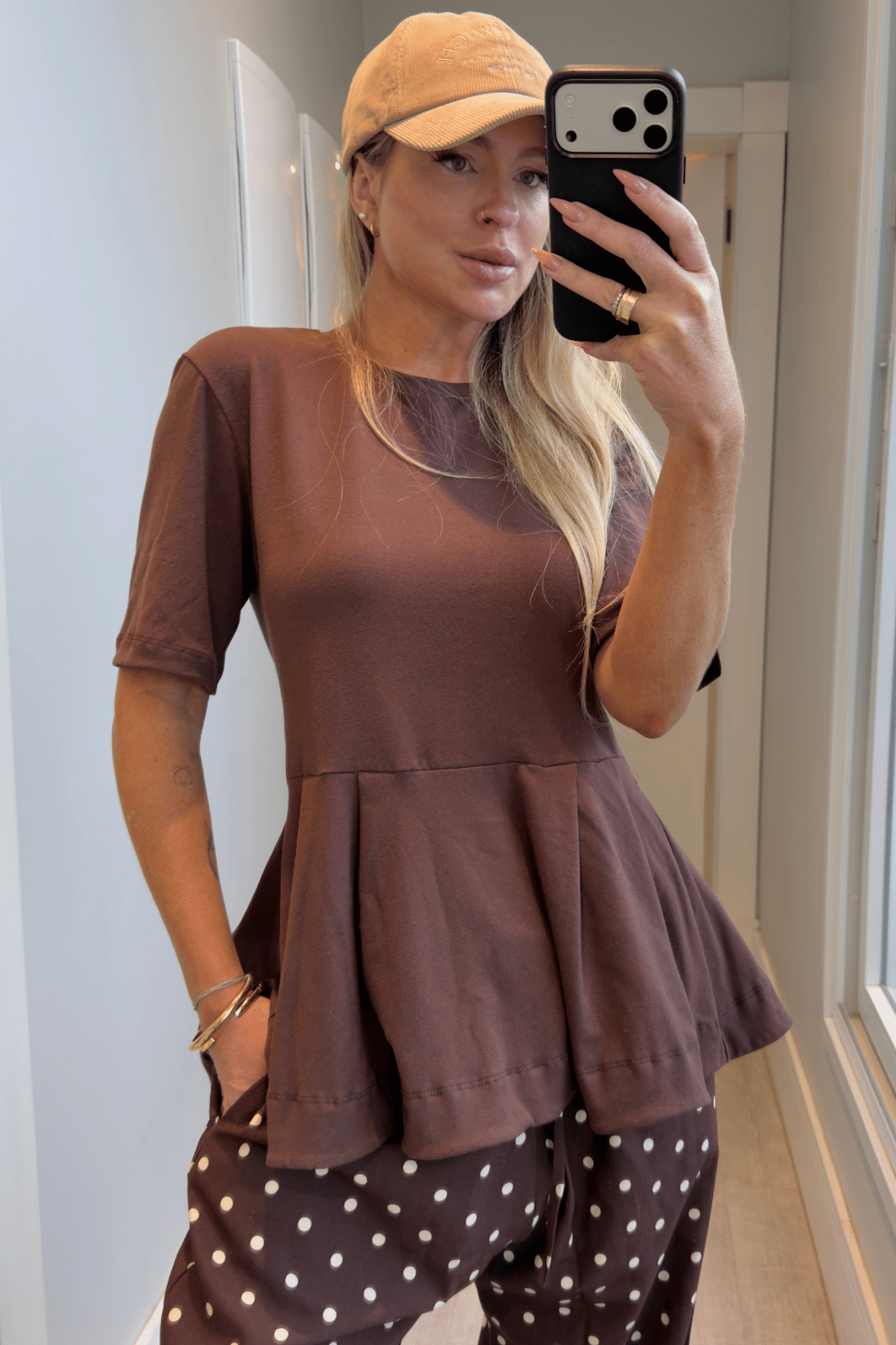 Camiseta básica Peplum MARROM Júlia Camiseta básica Peplum MARROM Júlia