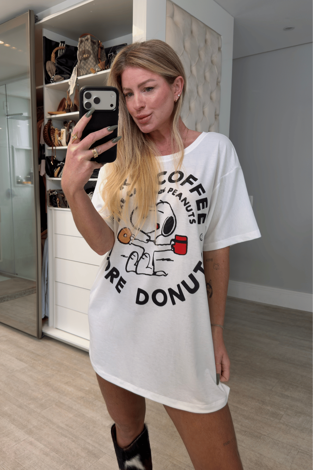 T-shirt alongada estampa Snoopy T-shirt alongada estampa Snoopy