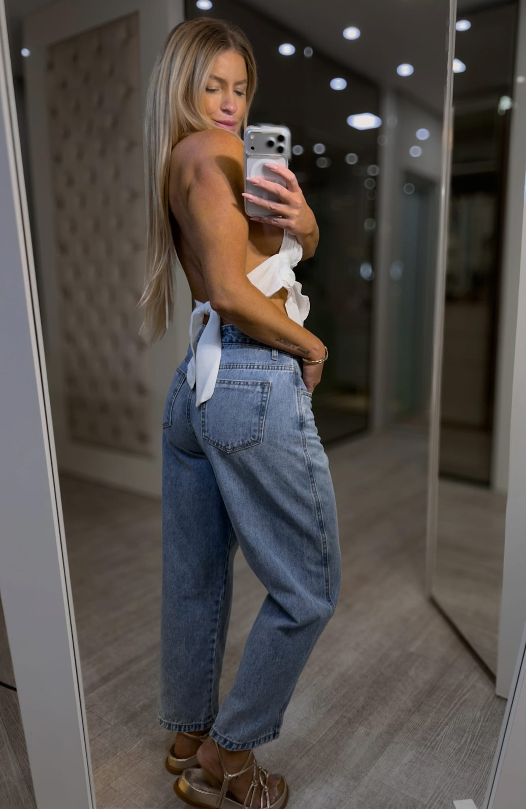 Calça jeans ballon recortes Karen Calça jeans ballon recortes Karen