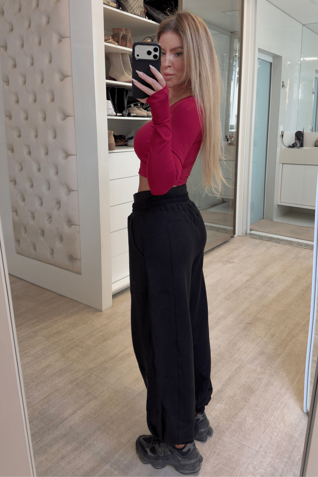 Blusa cropped em poliamida com detalhe de dedinho Grasi VERMELHO Blusa cropped em poliamida com detalhe de dedinho Grasi VERMELHO