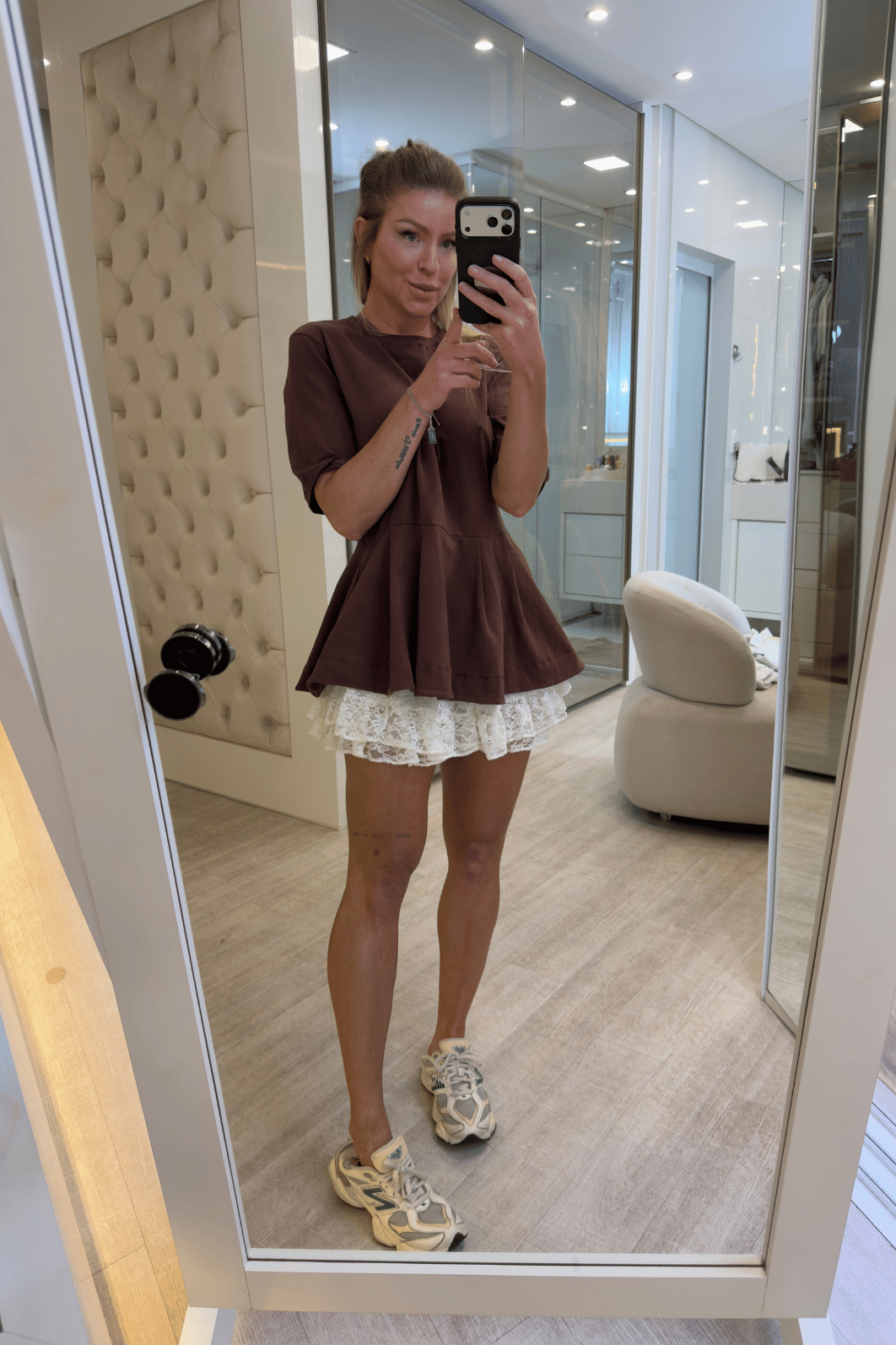 Camiseta básica Peplum MARROM Júlia Camiseta básica Peplum MARROM Júlia