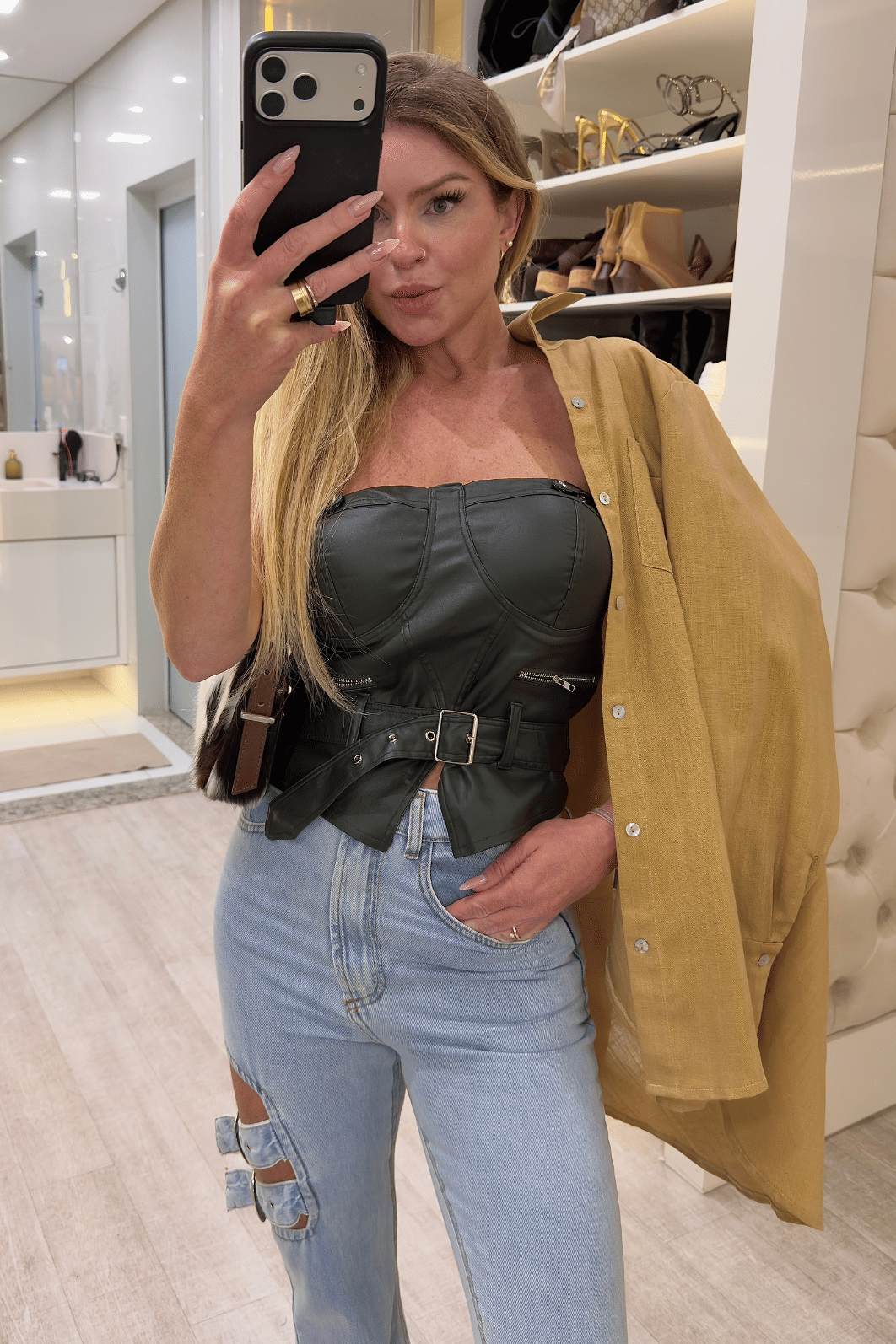 cropped corset em couro sintético BLENDA