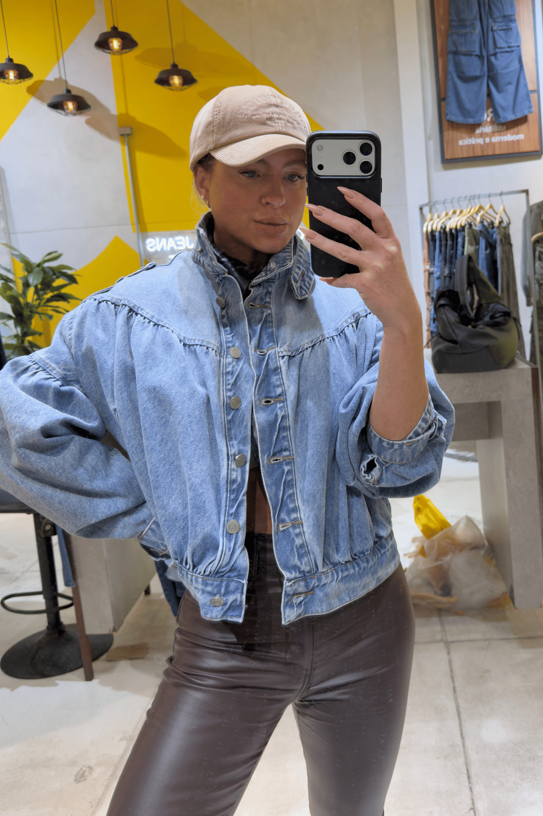 jaqueta jeans bomber Ágatha jaqueta jeans bomber Ágatha