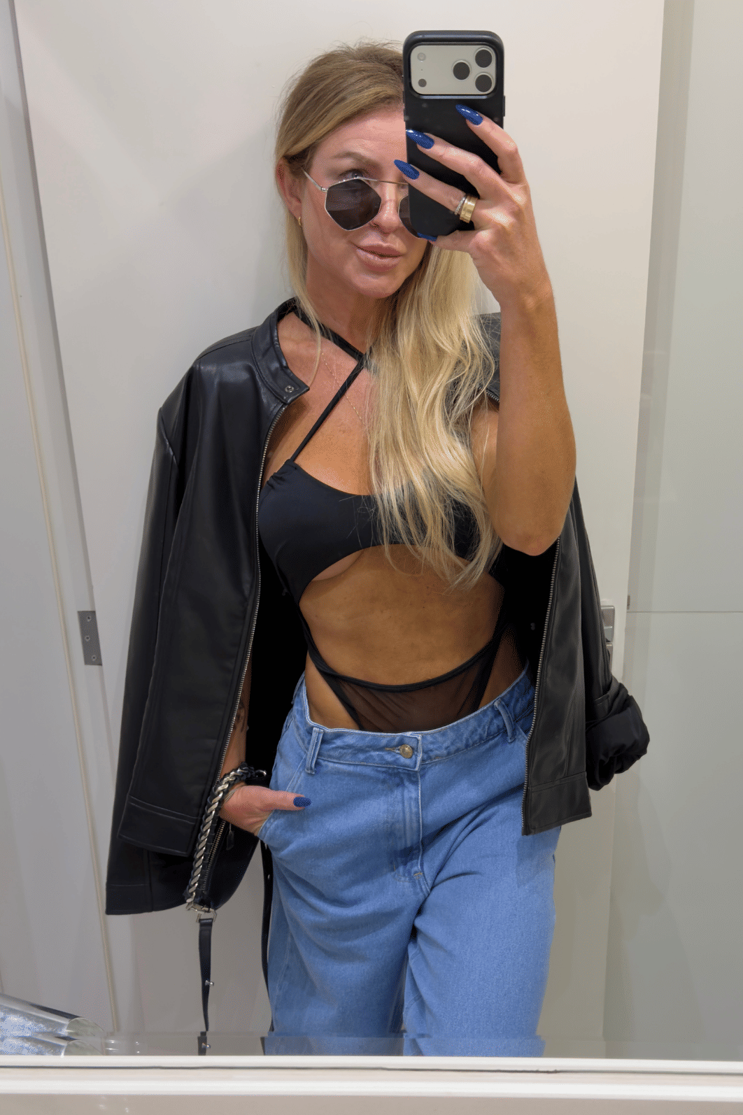 Cropped com recortes Liandra