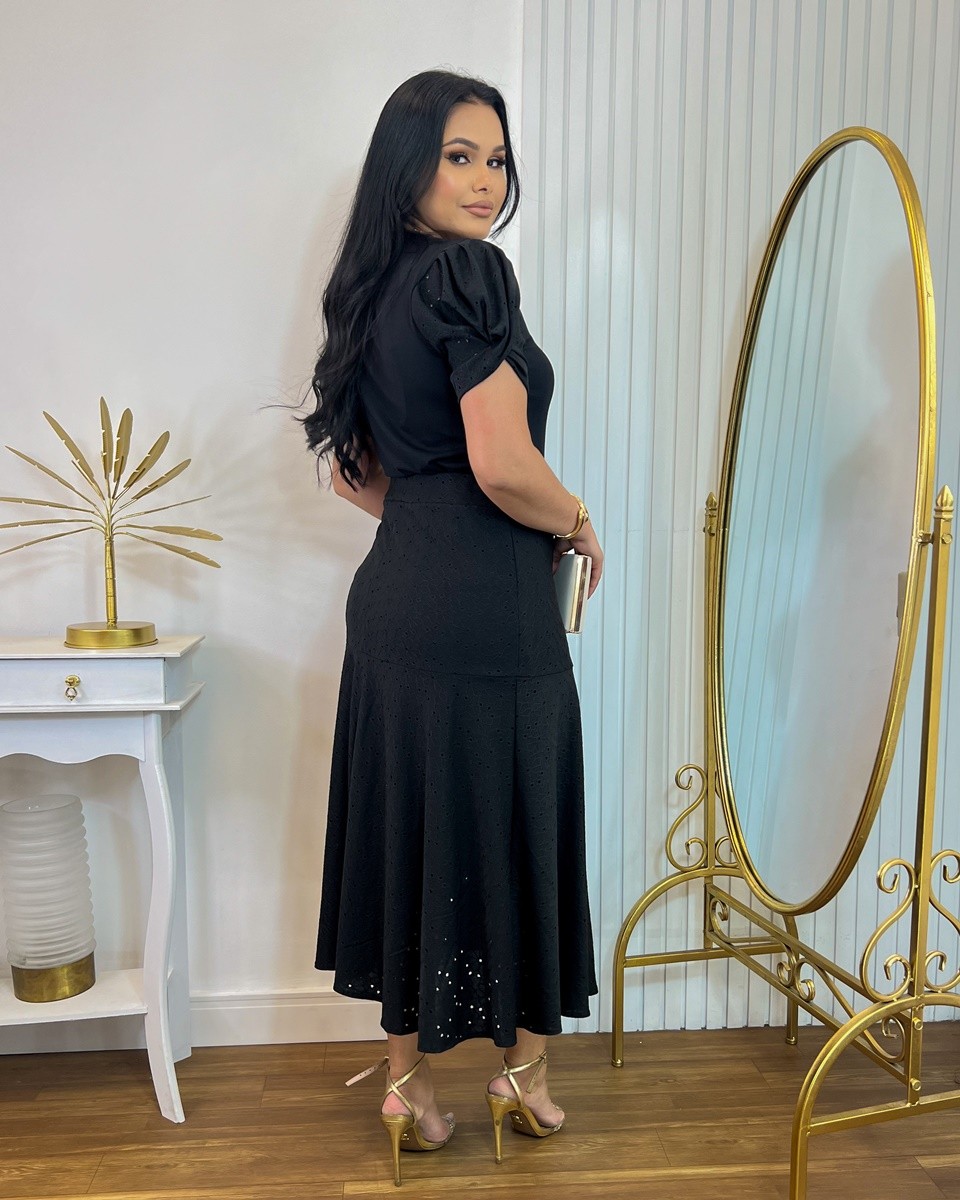 Conjunto Saia Midi e Blusa Malha Lese Conjunto Saia Midi e Blusa Malha Lese