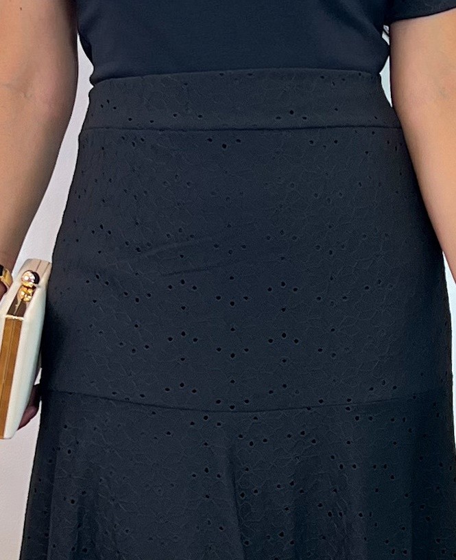 Conjunto Saia Midi e Blusa Malha Lese Conjunto Saia Midi e Blusa Malha Lese