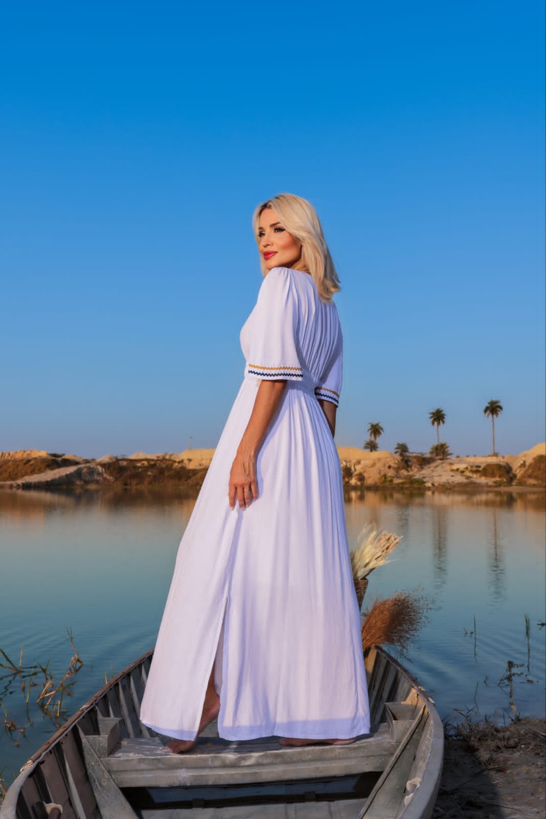 Vestido Longo Liso Manga Flare 5006 Vestido Longo Liso Manga Flare 5006