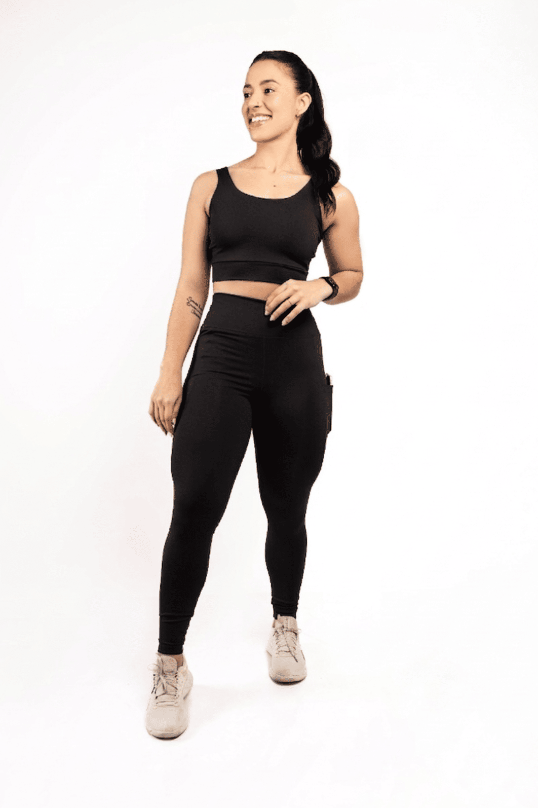 Legging Essence com Bolso laterais cor