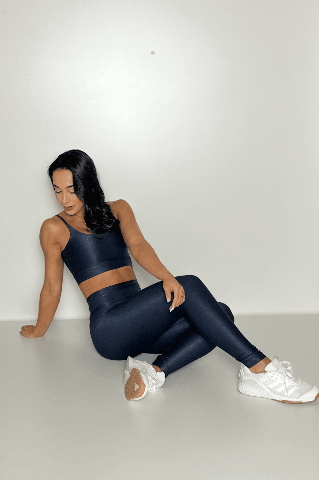 Conjunto Legging Canelado Cinza Grafiti + Top Alcinha Conjunto Legging Canelado Cinza Grafiti + Top Alcinha