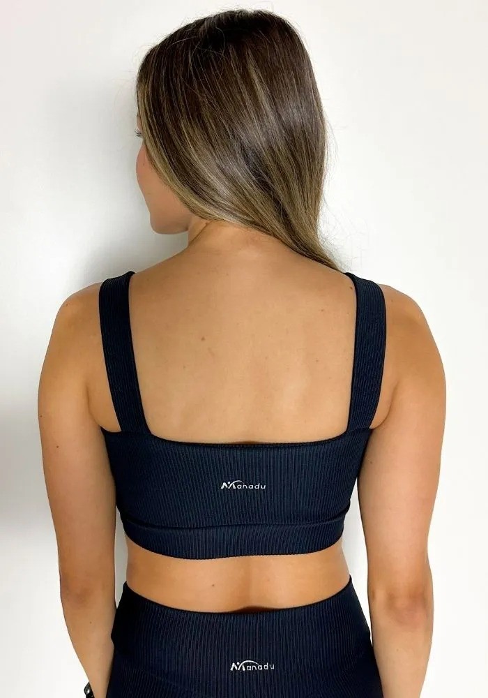 Conjunto Legging Eleve Preto Canelado + Top com Elastico na alça