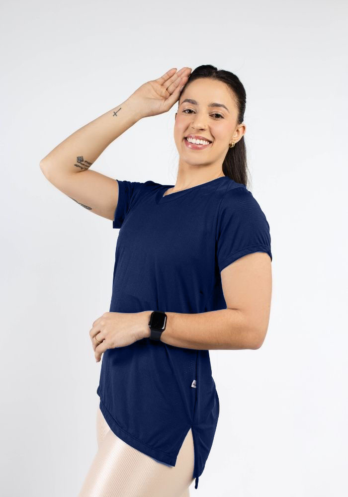 Blusa Dry Fit Longline cor Azul Marinho