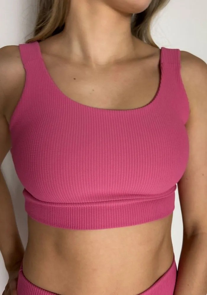 Conjunto Legging Eleve Rosa Carmim Canelado + Top com Elastico na Alça Conjunto Legging Eleve Rosa Carmim Canelado + Top com Elastico na Alça