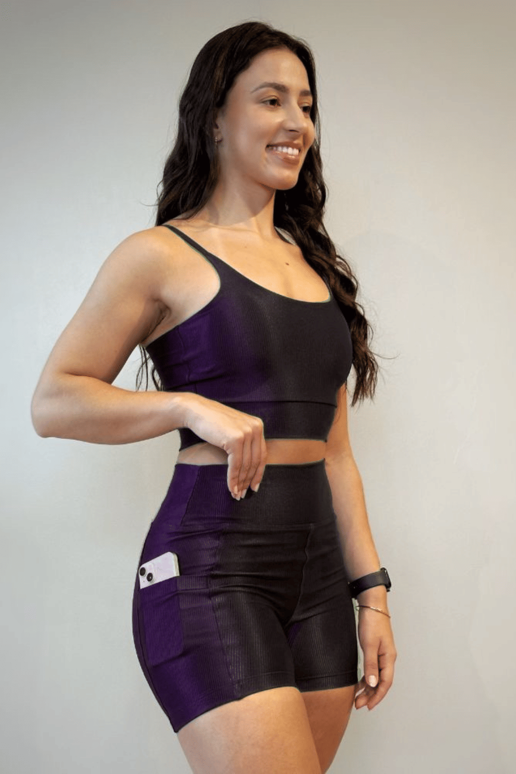 Conjunto Shorts com Bolso Vinho + Top Alcinha
