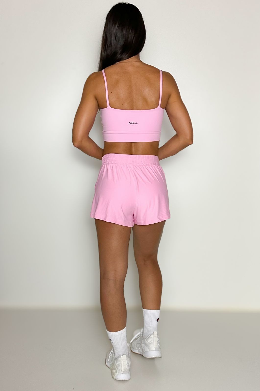 Conjunto Shorts Sobreposto Rosa Claro + Top Alcinha