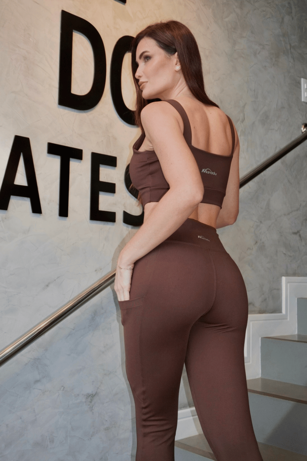 Legging com bolso nas laterais Marrom Horse Legging com bolso nas laterais Marrom Horse