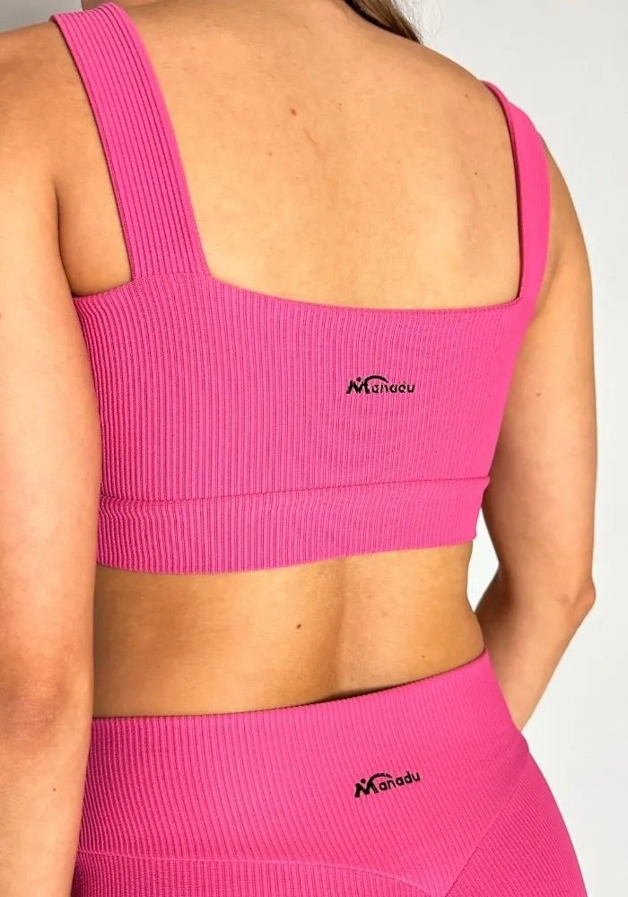 Conjunto Legging Eleve Rosa Carmim Canelado + Top com Elastico na Alça Conjunto Legging Eleve Rosa Carmim Canelado + Top com Elastico na Alça