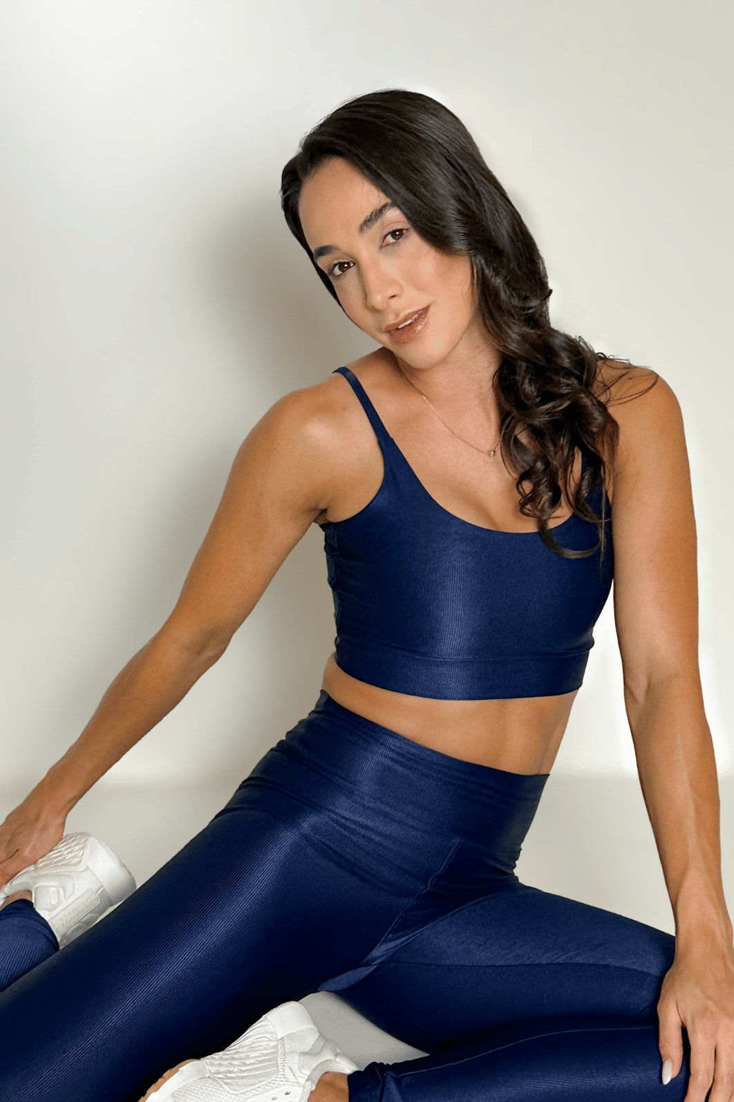 Conjunto Legging Canelado Azul Marinho + Top Alcinha Conjunto Legging Canelado Azul Marinho + Top Alcinha