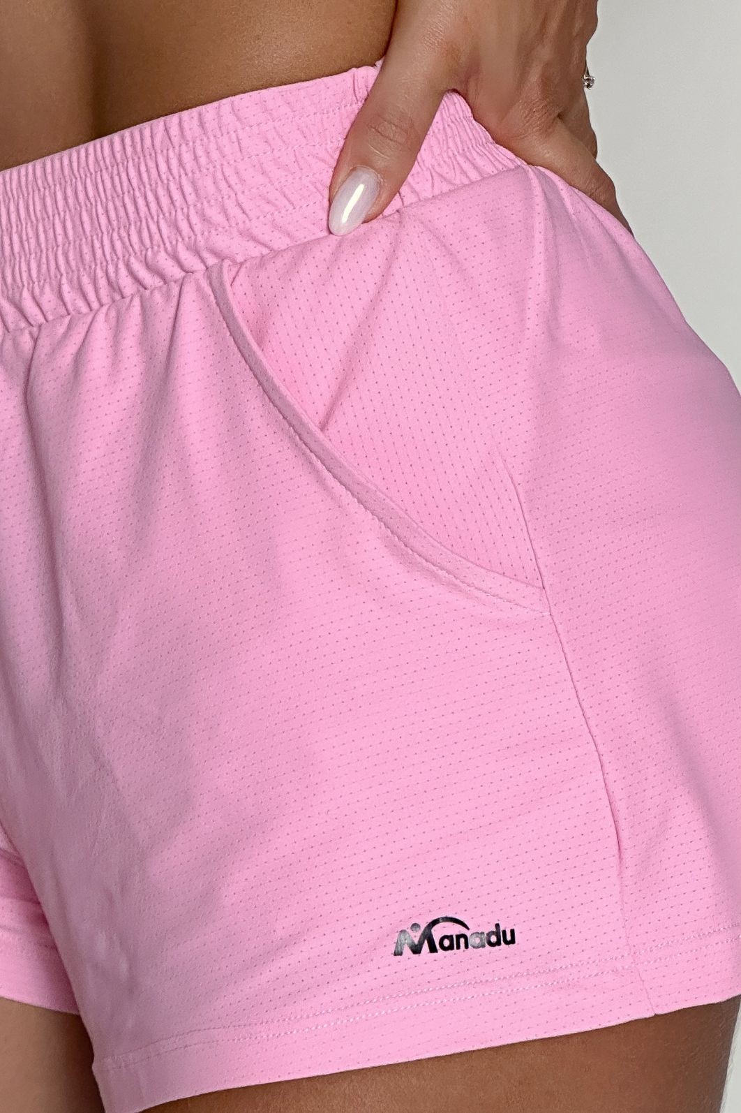 Conjunto Shorts Sobreposto Rosa Claro + Top Alcinha