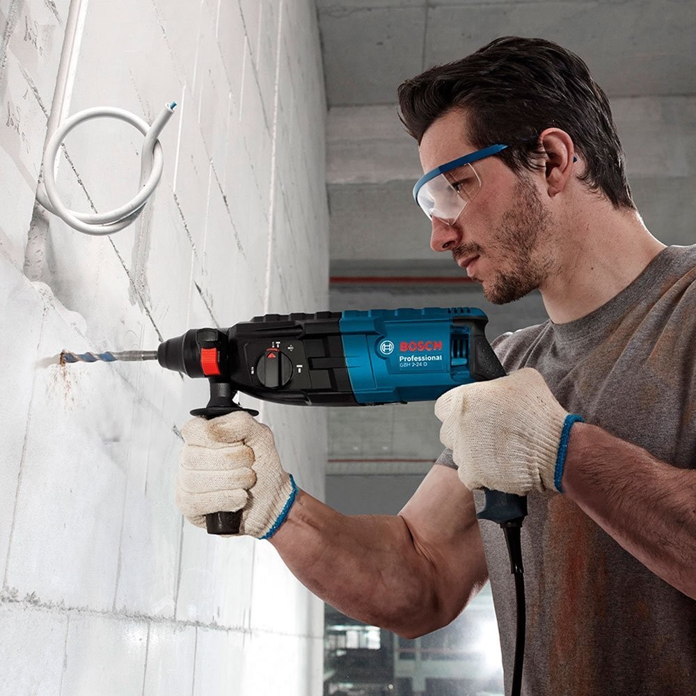 Furadeira Martelete Perfurador Gbh 2-24 D Bosch Furadeira Martelete Perfurador Gbh 2-24 D Bosch