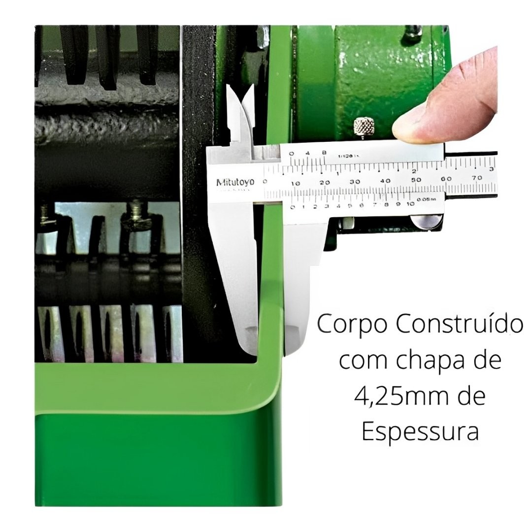 Triturador Forrageiro TRF-300 Super Com Motor de 3HP Monofásico 220V Trapp Triturador Forrageiro TRF-300 Super Com Motor de 3HP Monofásico 220V Trapp