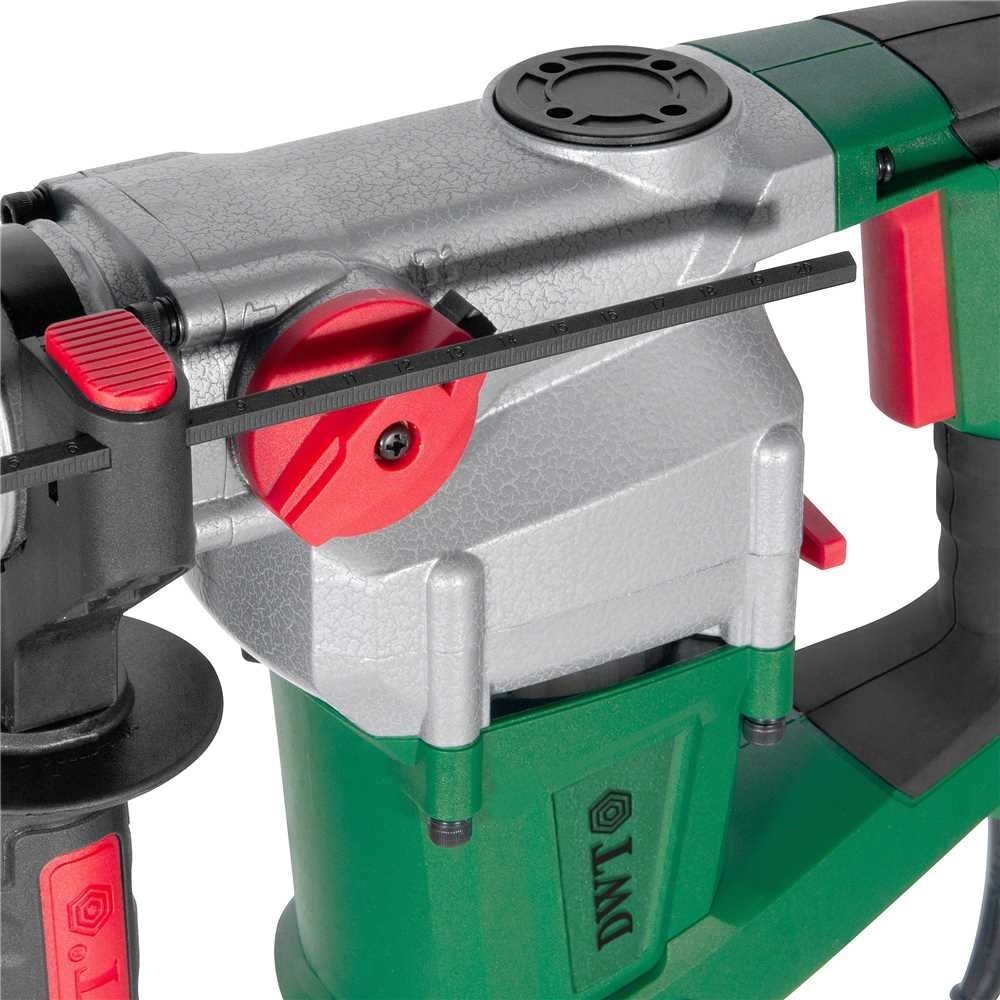 Furadeira Martelete/Rompedor MPD840 800W 220V