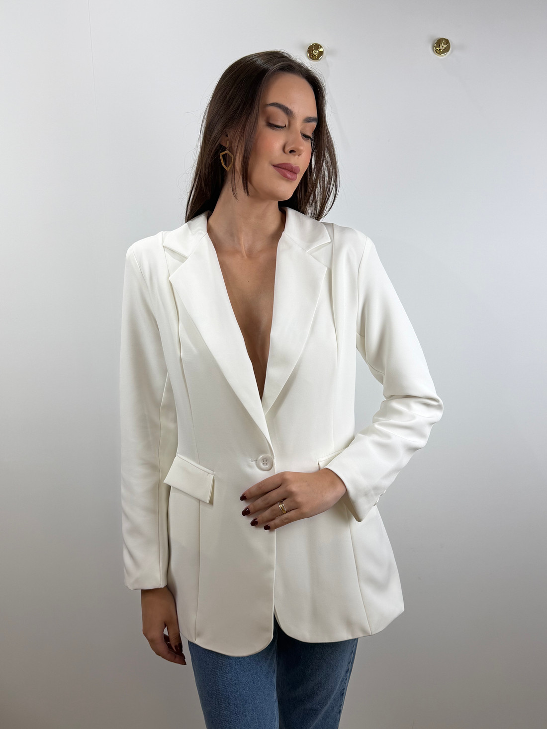Blazer alongado off white Blazer alongado off white