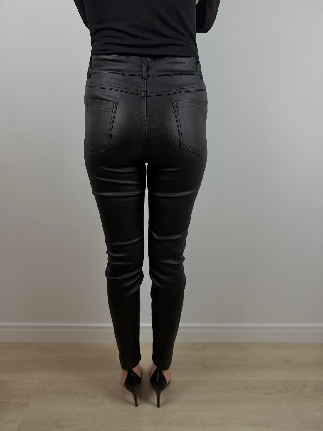 Calça bengalini preta Calça bengalini preta