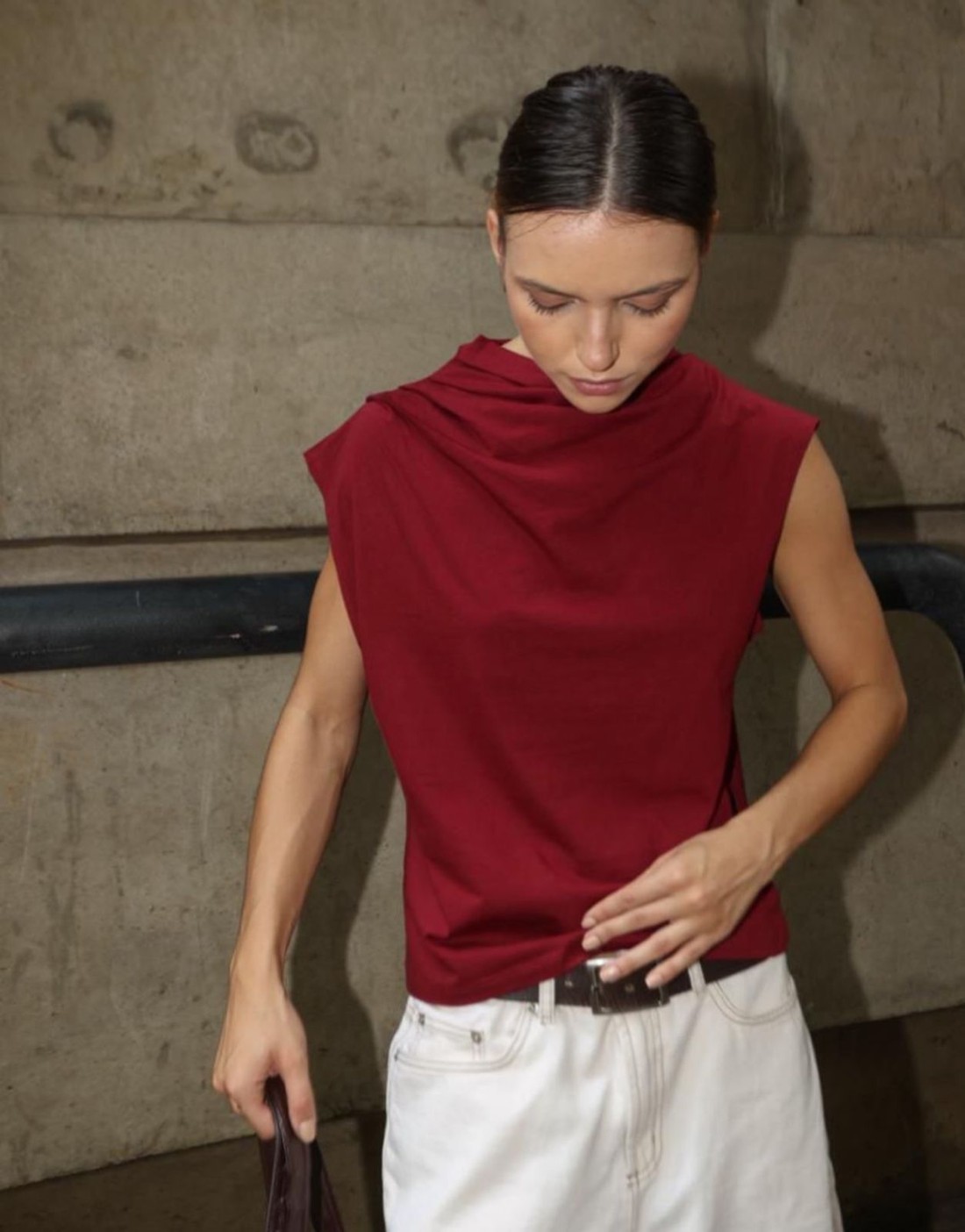 Blusa em algodão com drapeado bordô Blusa em algodão com drapeado bordô