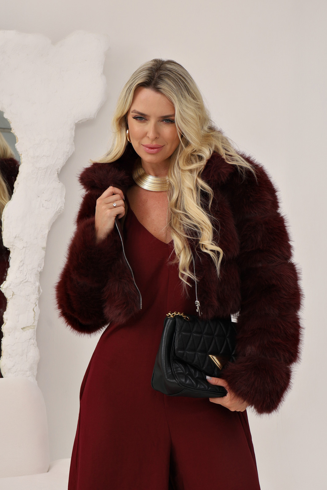 Casaco de pelo curto vinho Casaco de pelo curto vinho