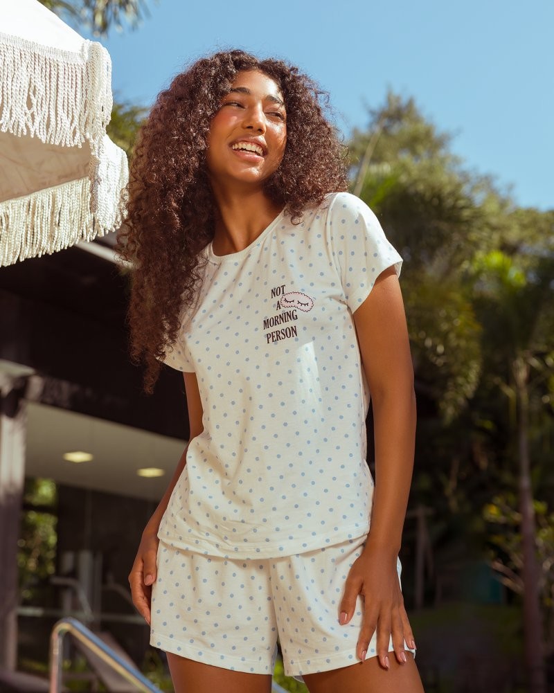 Pijama Feminino Manga Curta com Shorts