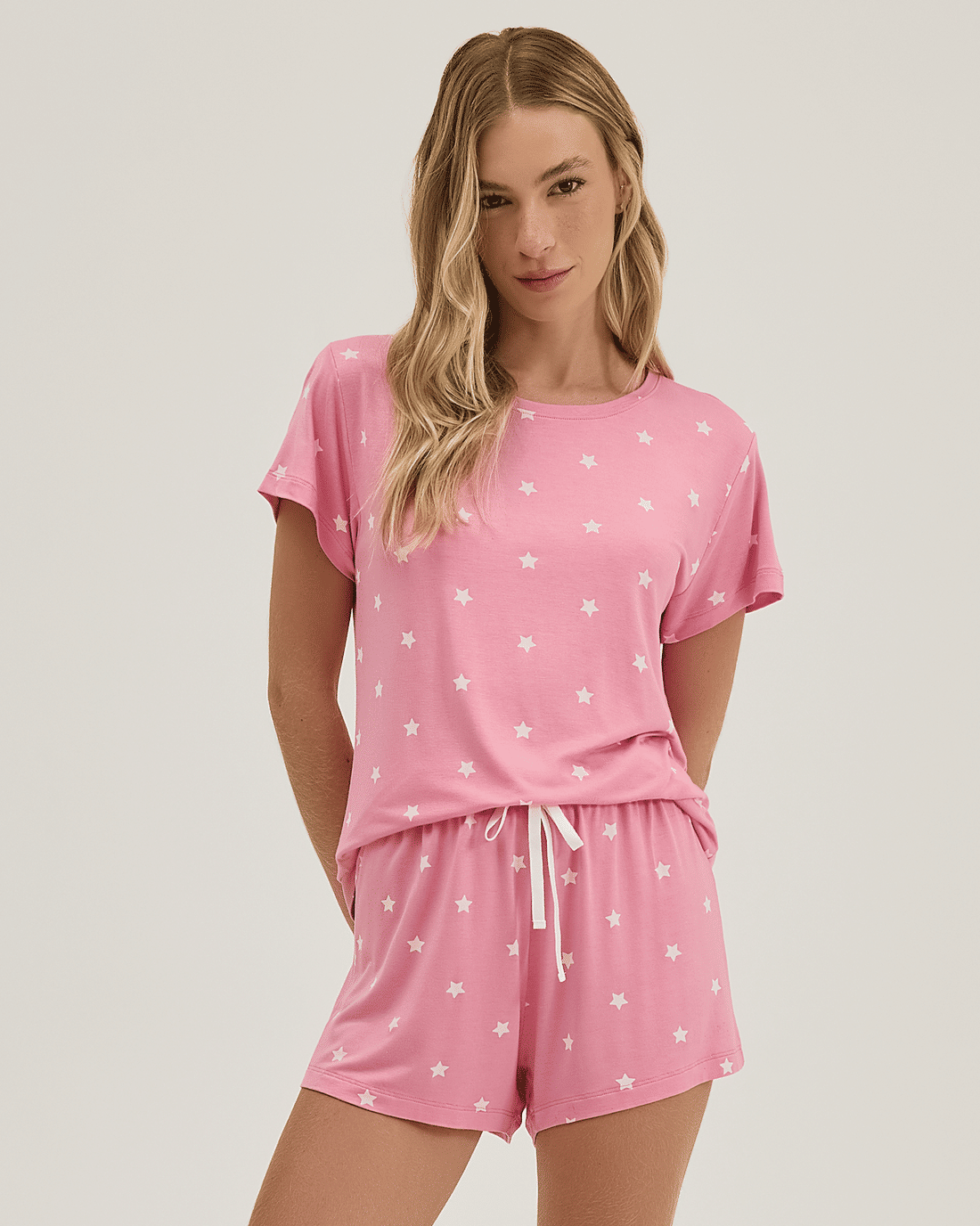 Pijama Feminino Manga Curta Com Shorts Pijama Feminino Manga Curta Com Shorts