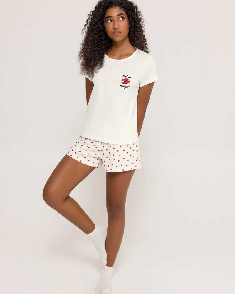Pijama Feminino Manga Curta com Shorts Pijama Feminino Manga Curta com Shorts