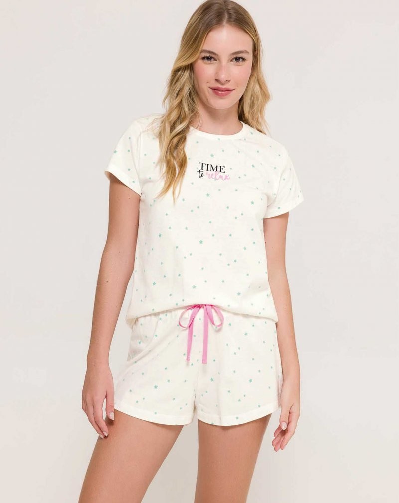 Pijama Feminino Manga Curta com Shorts