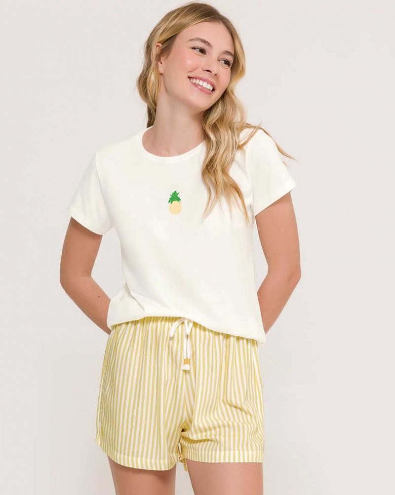 Pijama Feminino Manga Curta com Shorts Pijama Feminino Manga Curta com Shorts