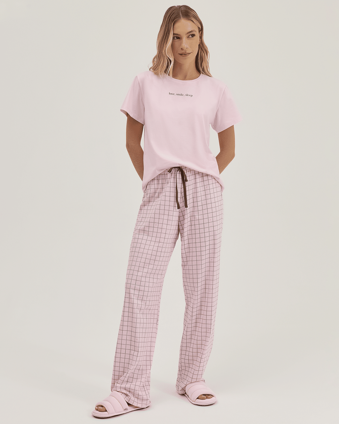 Pijama Feminino Manga Curta Com Calça Pijama Feminino Manga Curta Com Calça
