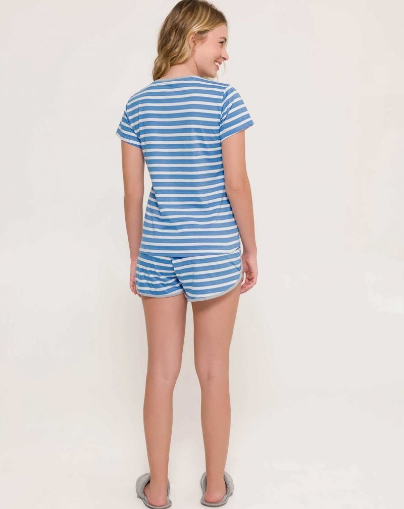 Pijama Feminino Manga Curta com Shorts