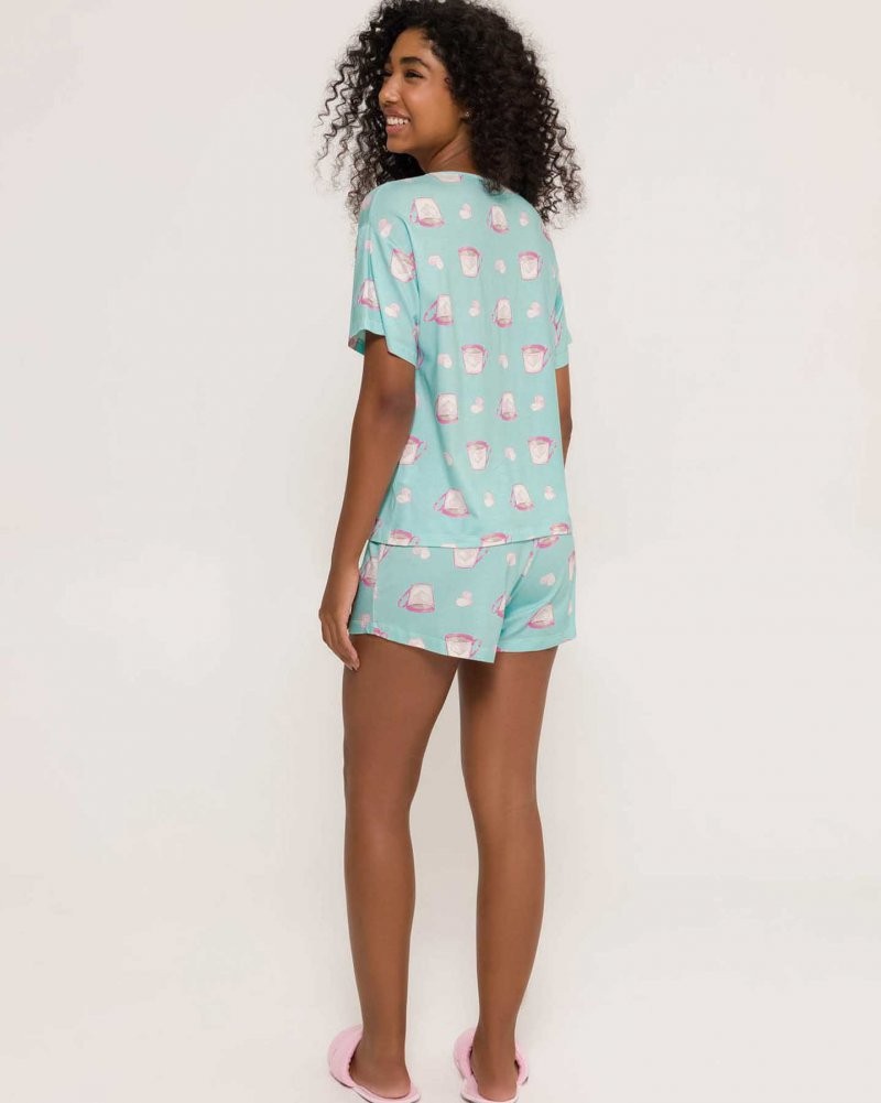 Pijama Feminino Manga Curta com Shorts