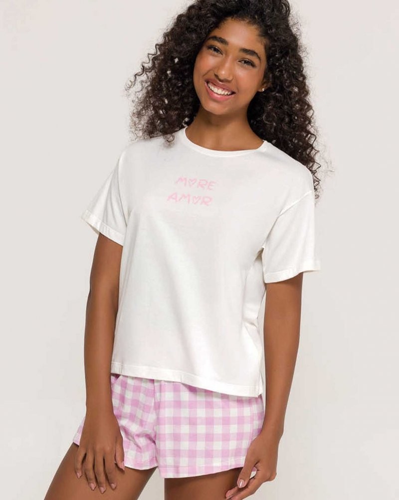 Pijama Feminino Manga Curta com Shorts