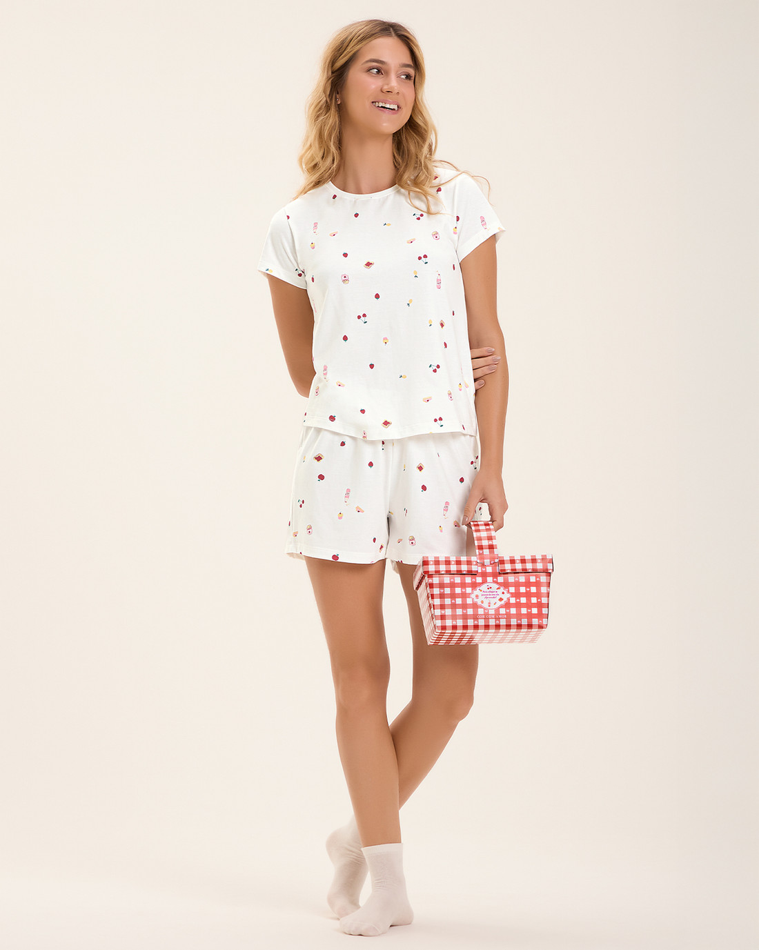 Pijama Feminino Manga Curta Com Shorts