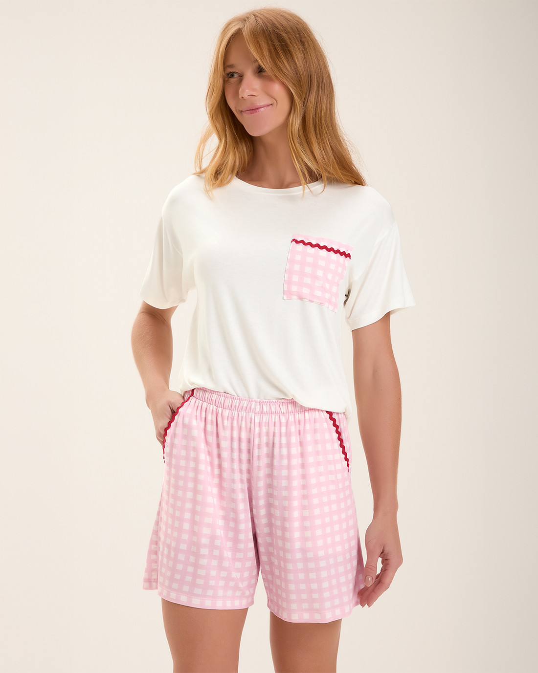 Pijama Feminino Manga Curta Com Shorts