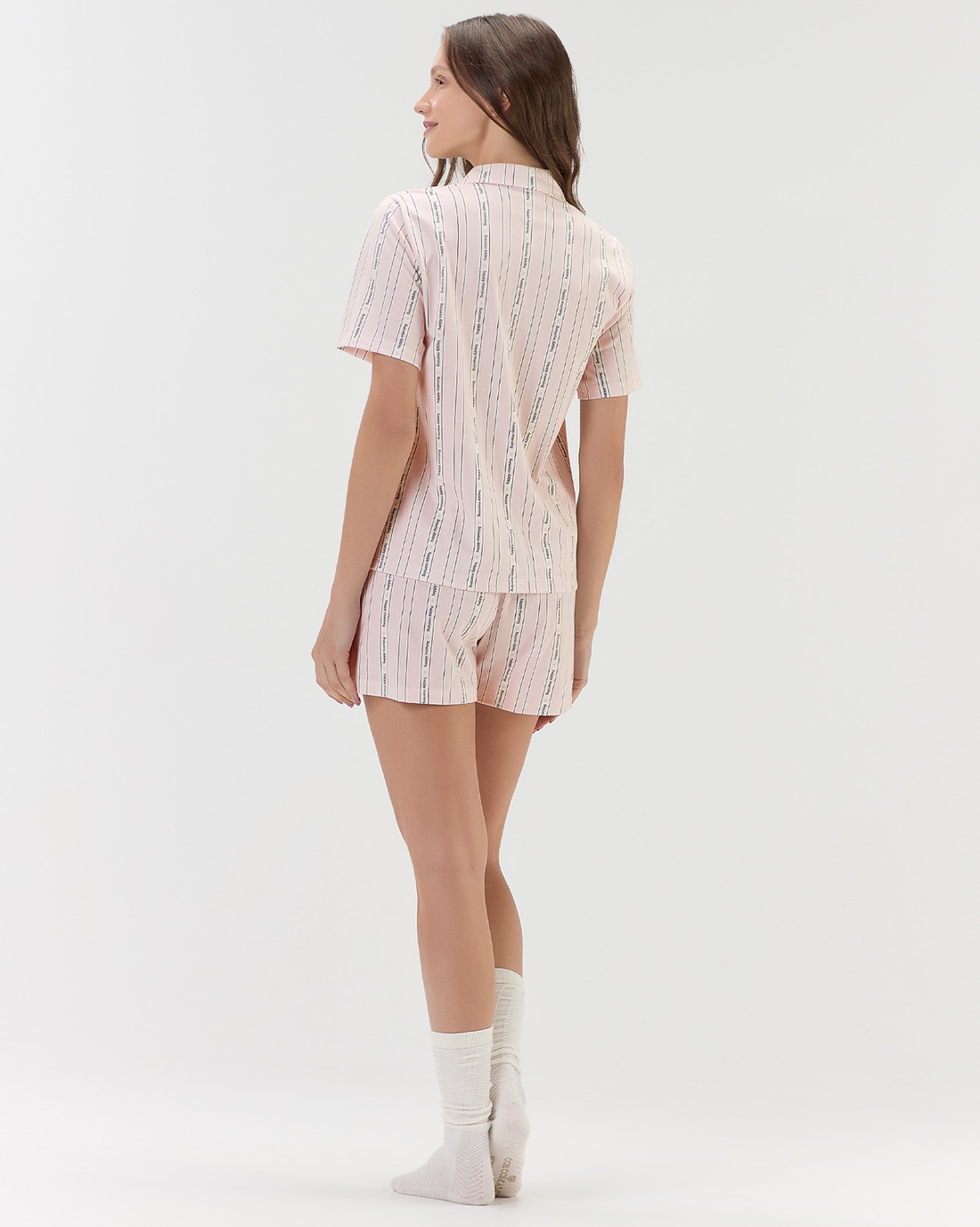 Pijama Feminino Manga Curta Americano com Shorts Pijama Feminino Manga Curta Americano com Shorts