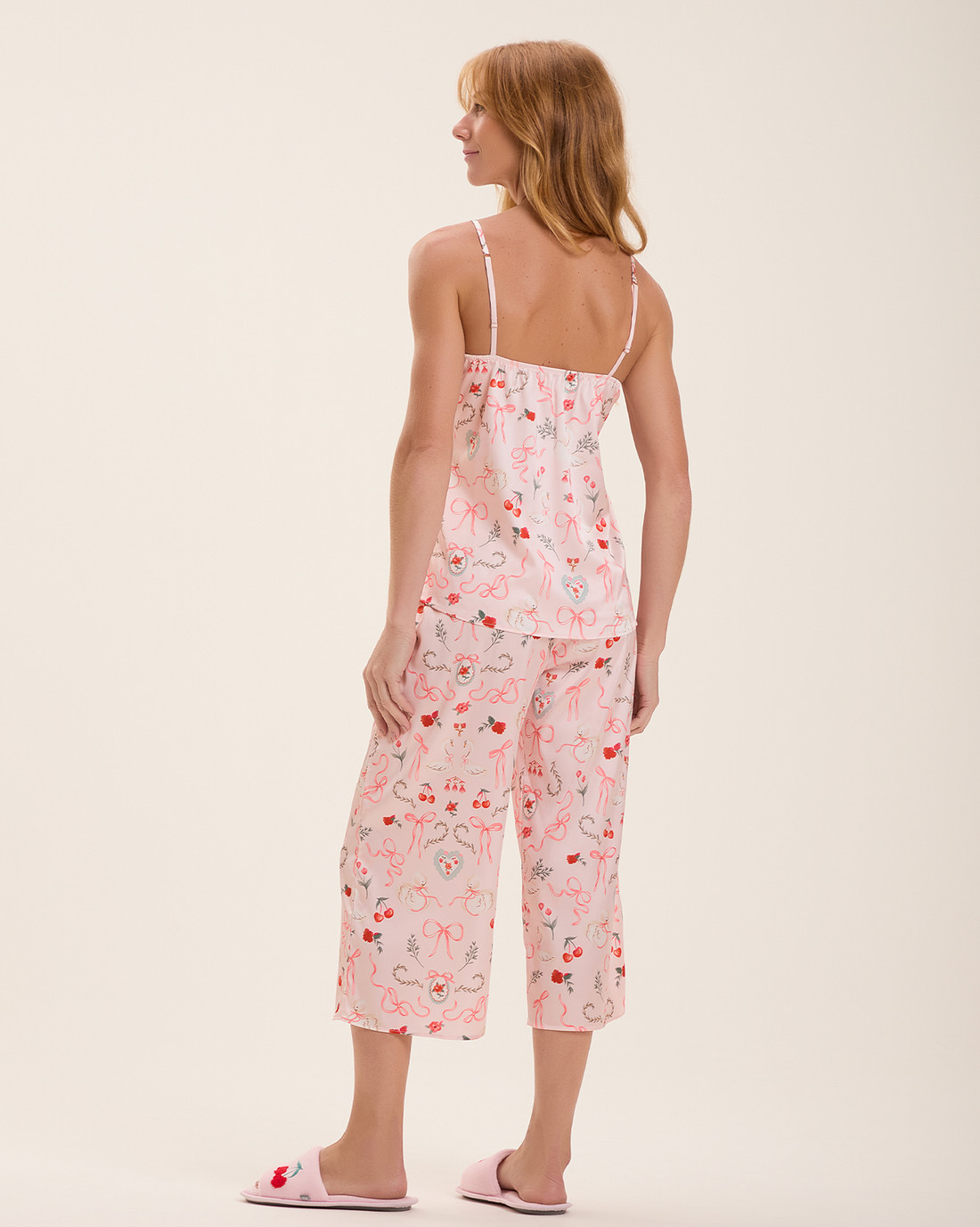 Conjunto Feminino Alça Com Calça Pantacourt Conjunto Feminino Alça Com Calça Pantacourt
