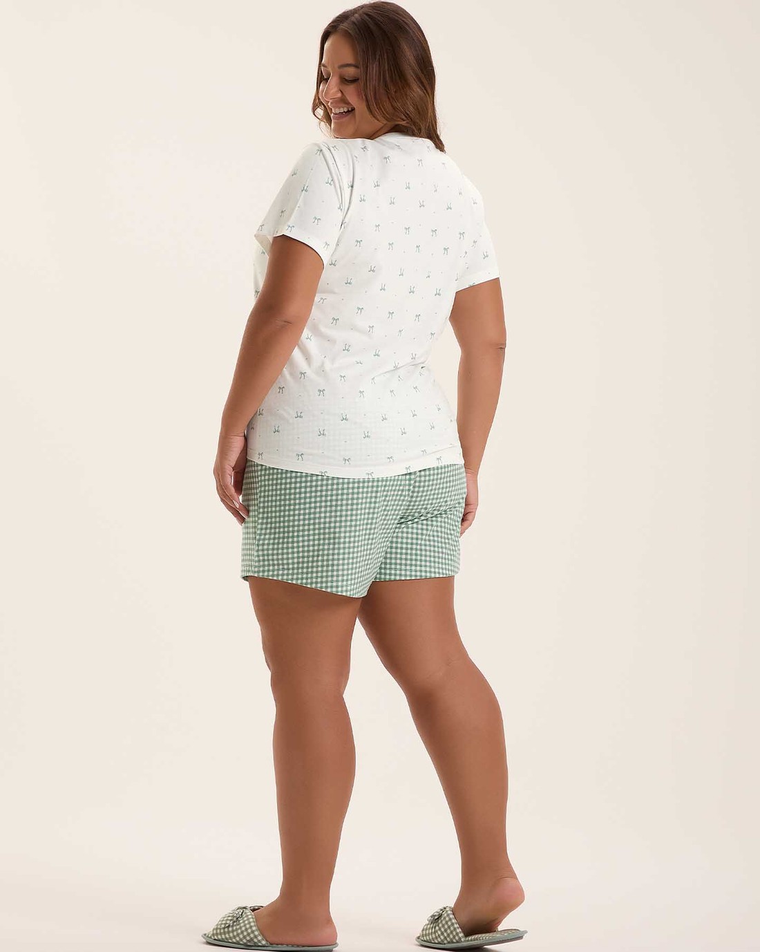 Pijama Feminino Manga Curta Com Shorts Plus Size