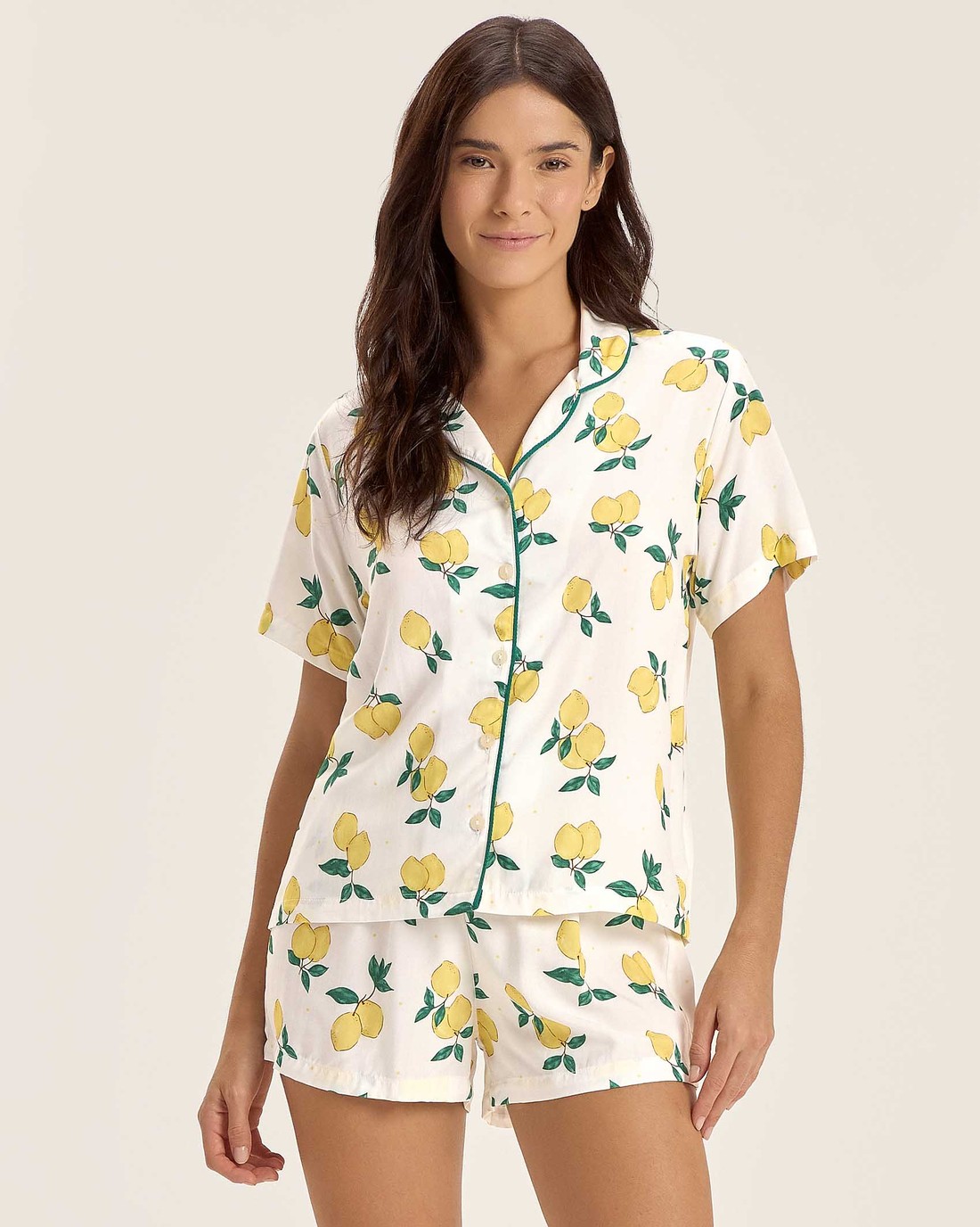 Conjunto Feminino Manga Curta Americano Com Shorts Conjunto Feminino Manga Curta Americano Com Shorts